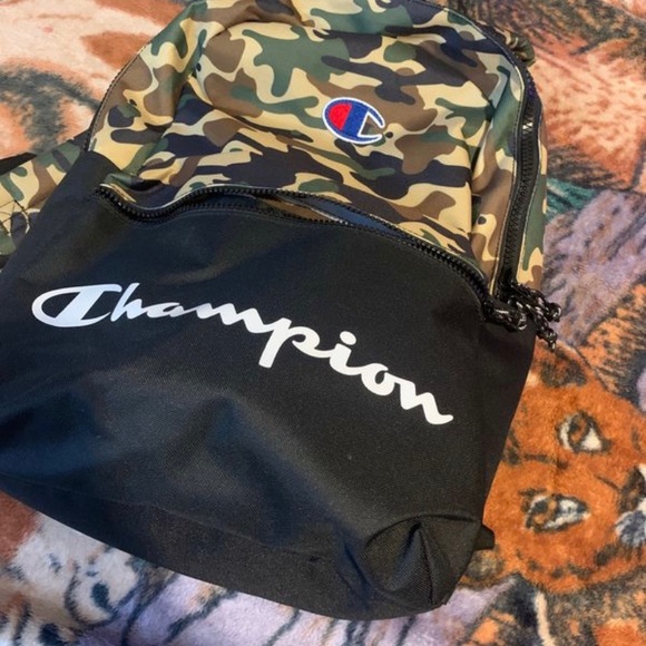 Champion backpack - Picture 2 of 2